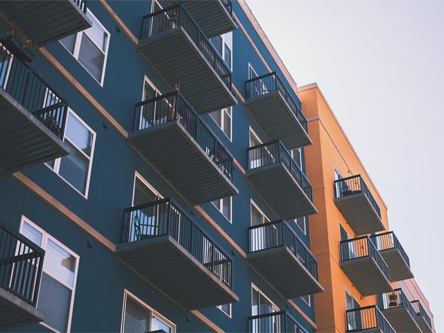 ¿Cuánto tiempo se tarda en echar a unos okupas de una vivienda?