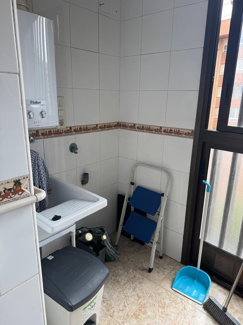 Inmueble recuperado en Alicante inquilinos morosos - Imagen 11