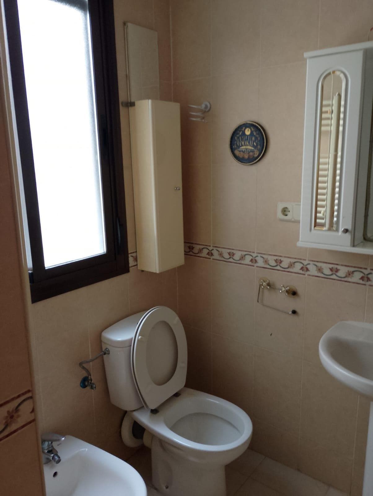 Inmueble recuperado en Cedillo del Condado Inquilinos morosos - Imagen 4