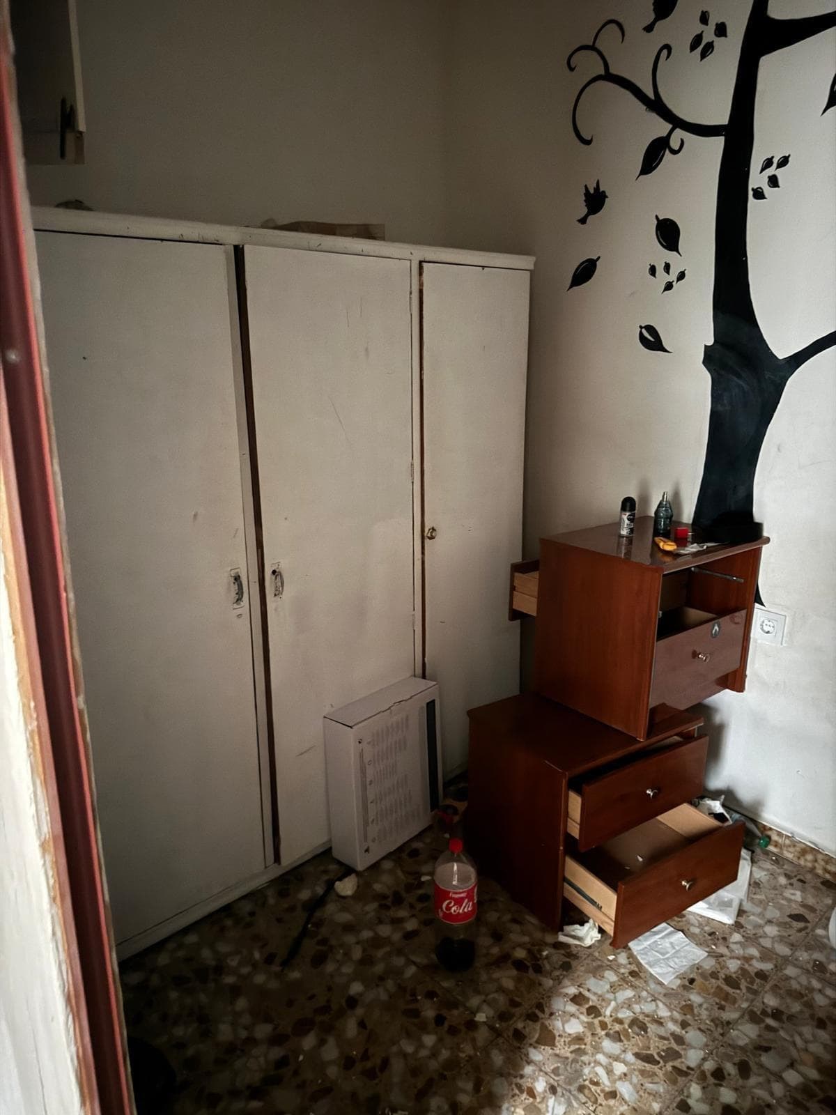 Inmueble recuperado en Getafe, inquilinos en precario  - Imagen 8