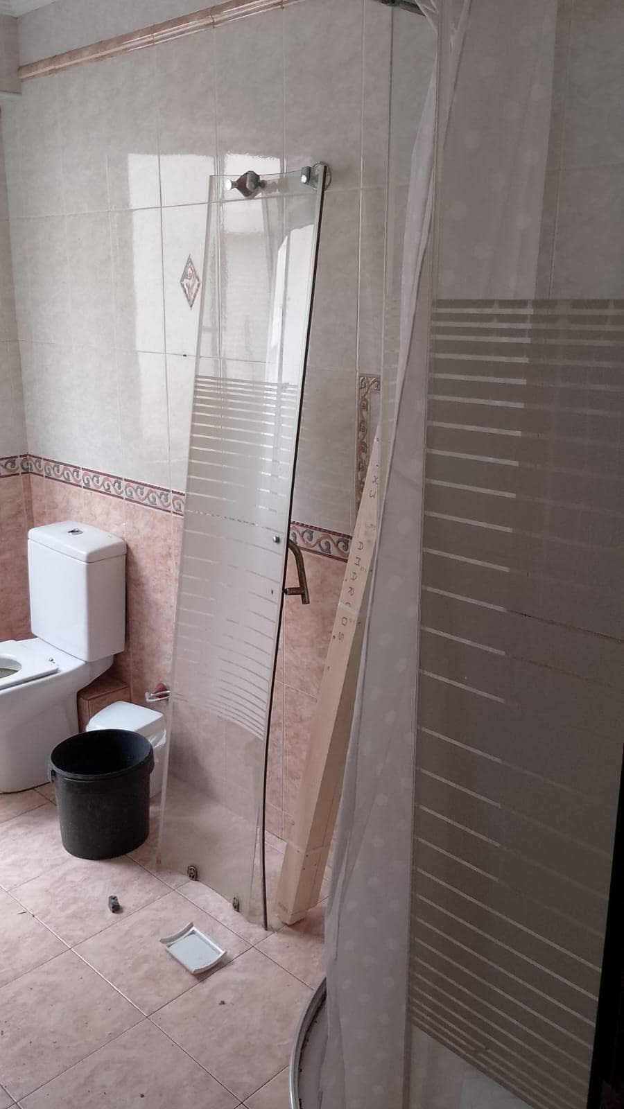 Inmueble recuperado en Hernani Inquilinos morosos conflictivos - Imagen 1