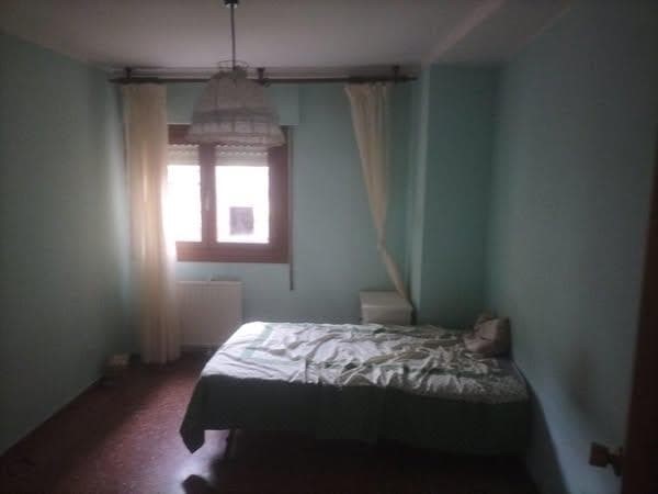 Inmueble recuperado en Huesca Inquilinos morosos - Imagen 3