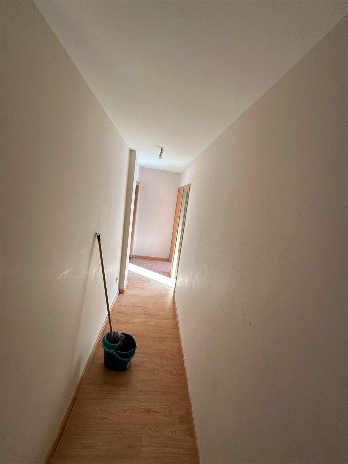 Inmueble recuperado en la ciudad de Baio A Coruña inquilinos morosos - Imagen 3