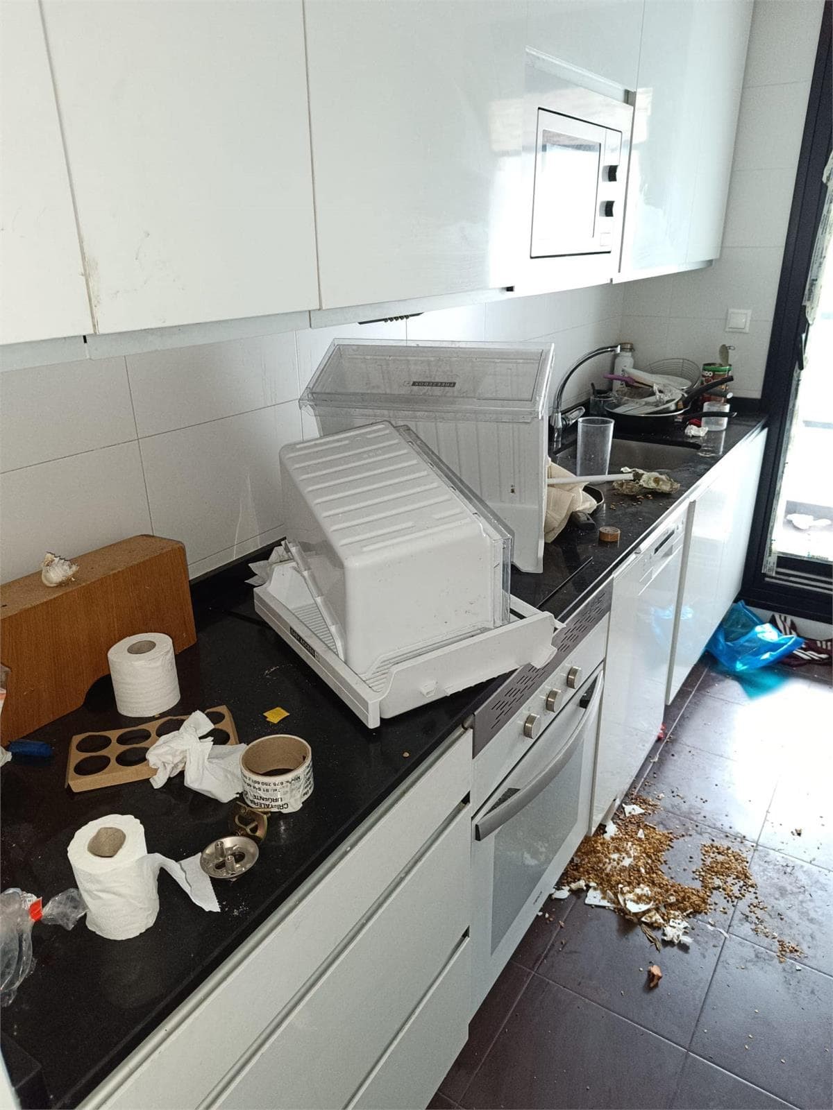Inmueble recuperado en la ciudad de Leganés inquilino moroso - Imagen 11