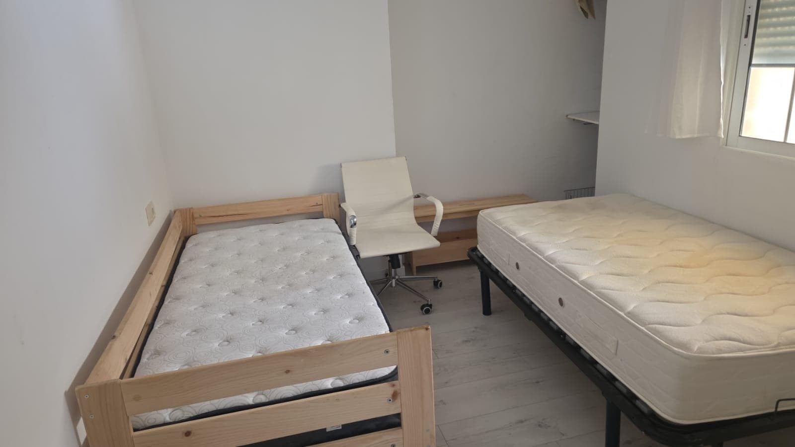 Inmueble recuperado en la ciudad de Motril (Granada) Inquilinos morosos - Imagen 1