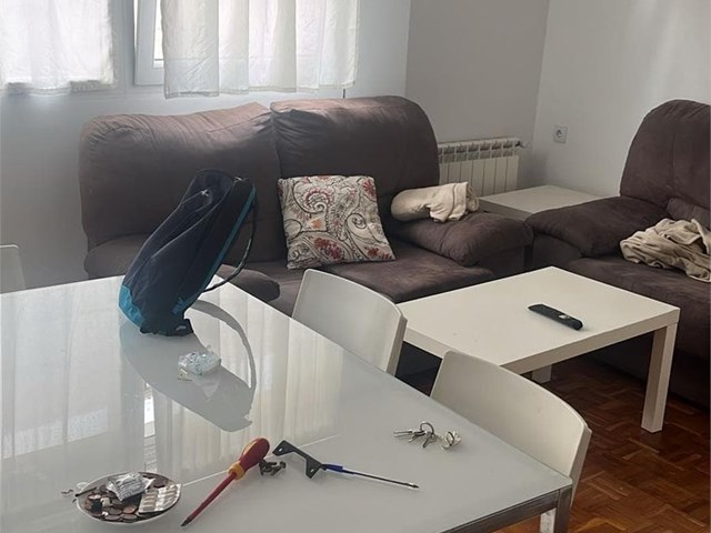 Inmueble recuperado en la ciudad de Santander, Inquilinos Morosos