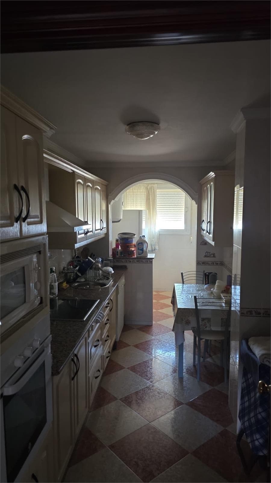 Inmueble recuperado en La Línea de la concepción Cádiz Inquilina en precario - Imagen 4