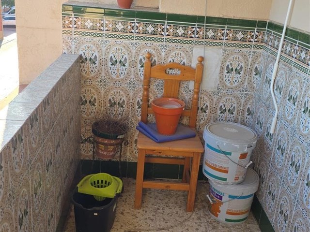 Inmueble recuperado en La Línea de la concepción Cádiz Inquilina en precario