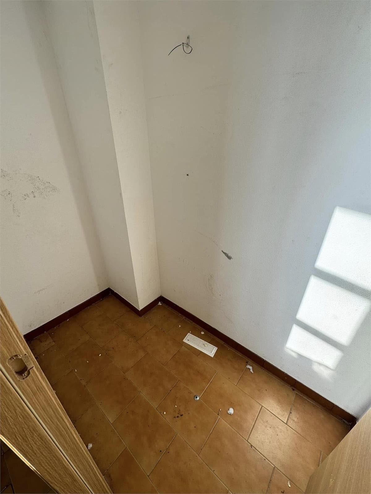 Inmueble recuperado en Laracha (A Coruña) inquilinos morosos - Imagen 6