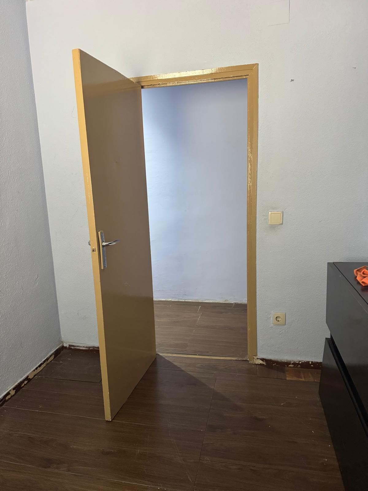 Inmueble recuperado en Madrid distrito de Usera inquiliinos morosos - Imagen 3