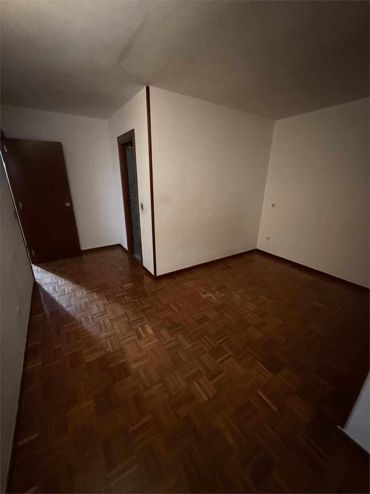 Inmueble recuperado en Madrid distrito Vallecas Inquilinos morosos - Imagen 1