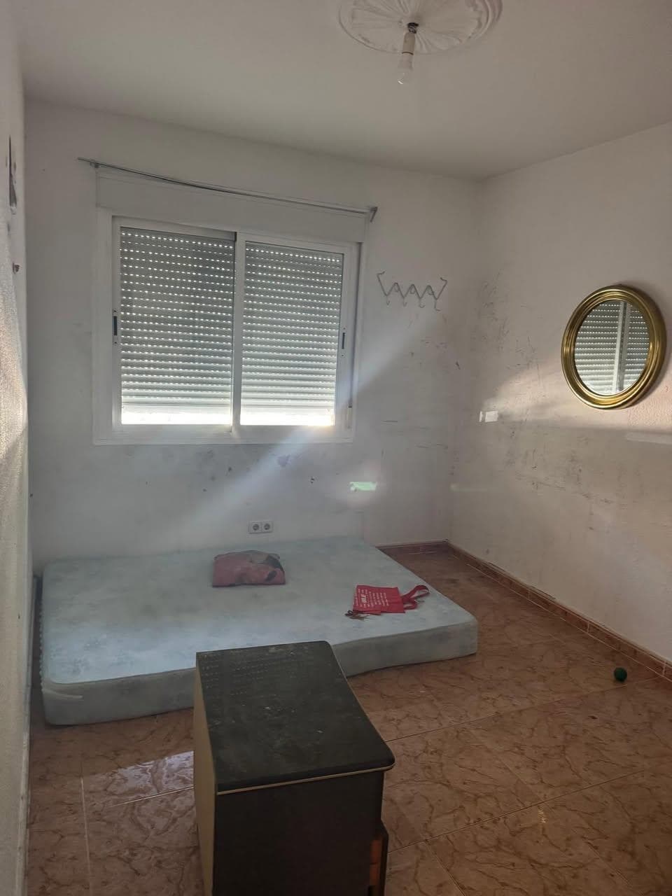 Inmueble recuperado en Móstoles precario - Imagen 3