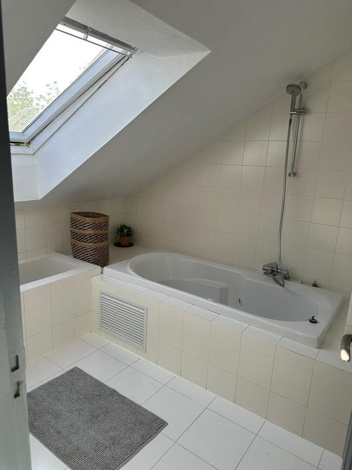 Inmueble recuperado en Oleiros A Coruña, inquilino moroso deuda superior a 20.000 € - Imagen 23