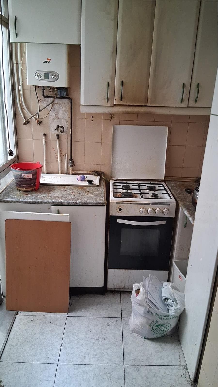 Inmueble recuperado en Parla, inquilinos morosos - Imagen 3