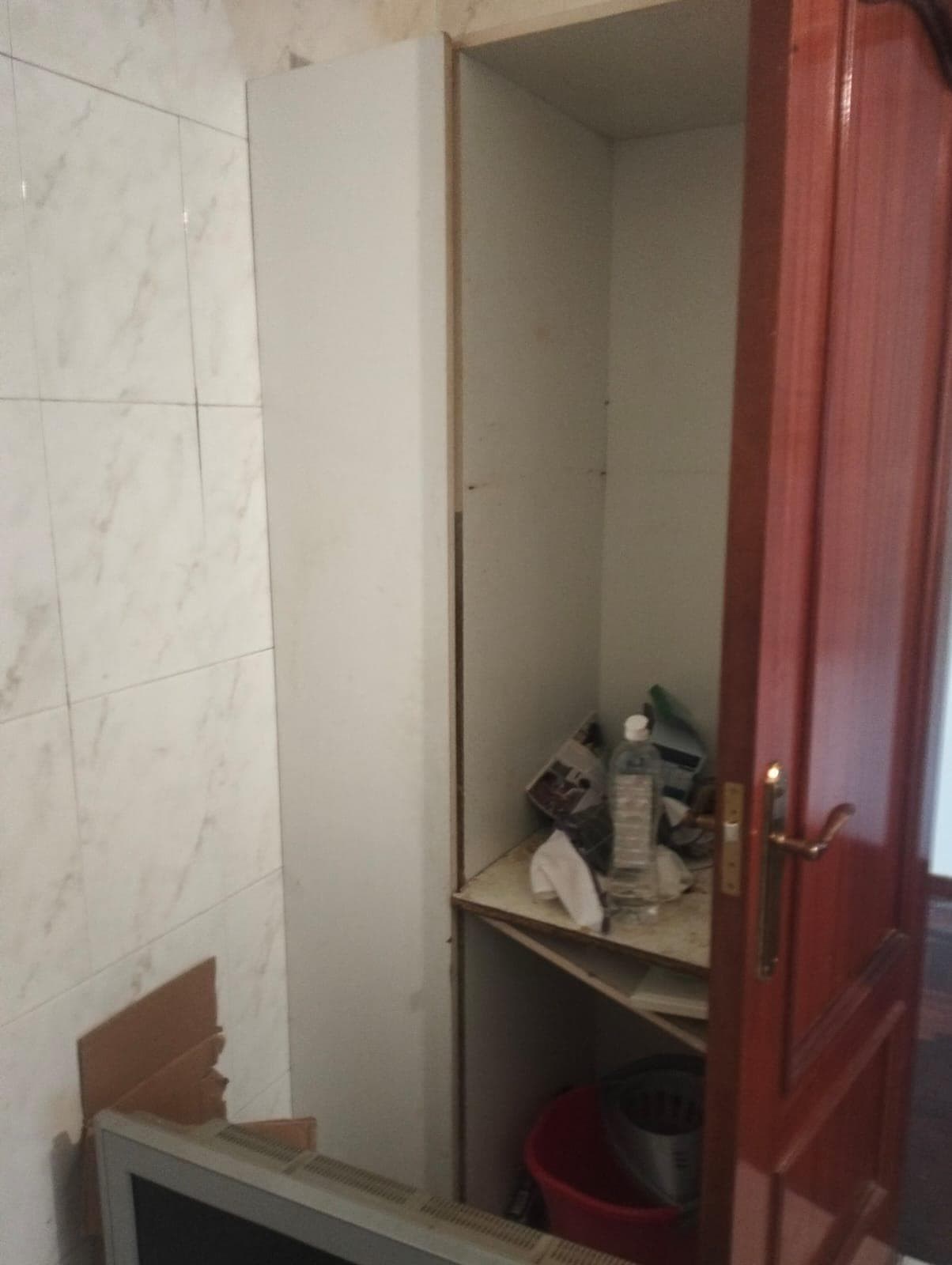 Inmueble recuperado en Ribadavia (Ourense) Inquilinos morosos - Imagen 5