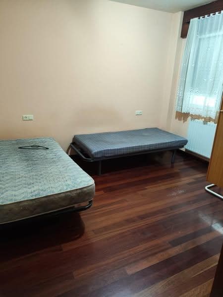 Inmueble recuperado en Sigüeiro (A Coruña) inquilino moroso - Imagen 1