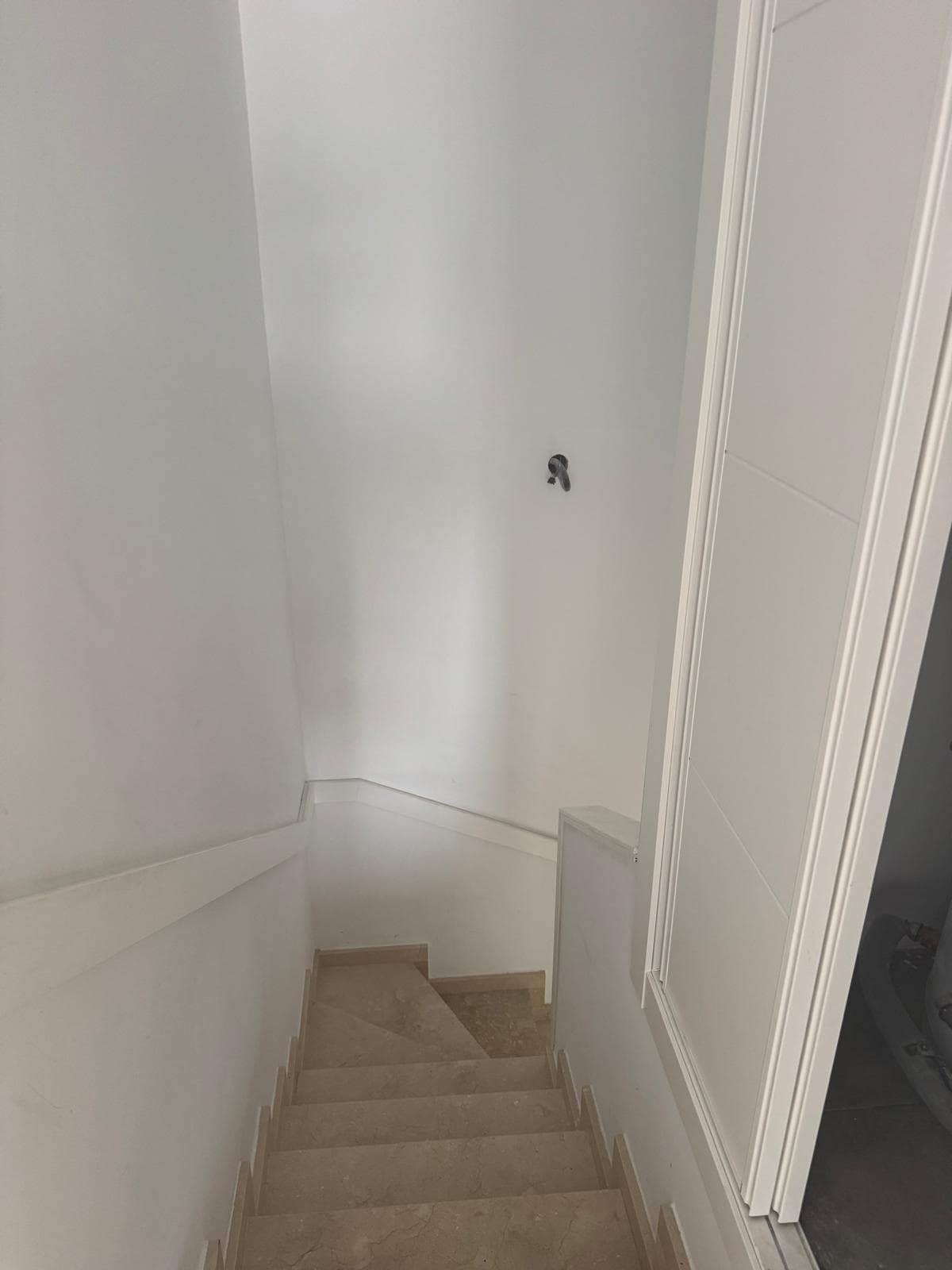 Inmueble recuperado en Torrelodones (Madrid) deuda de 10.000 € - Imagen 3