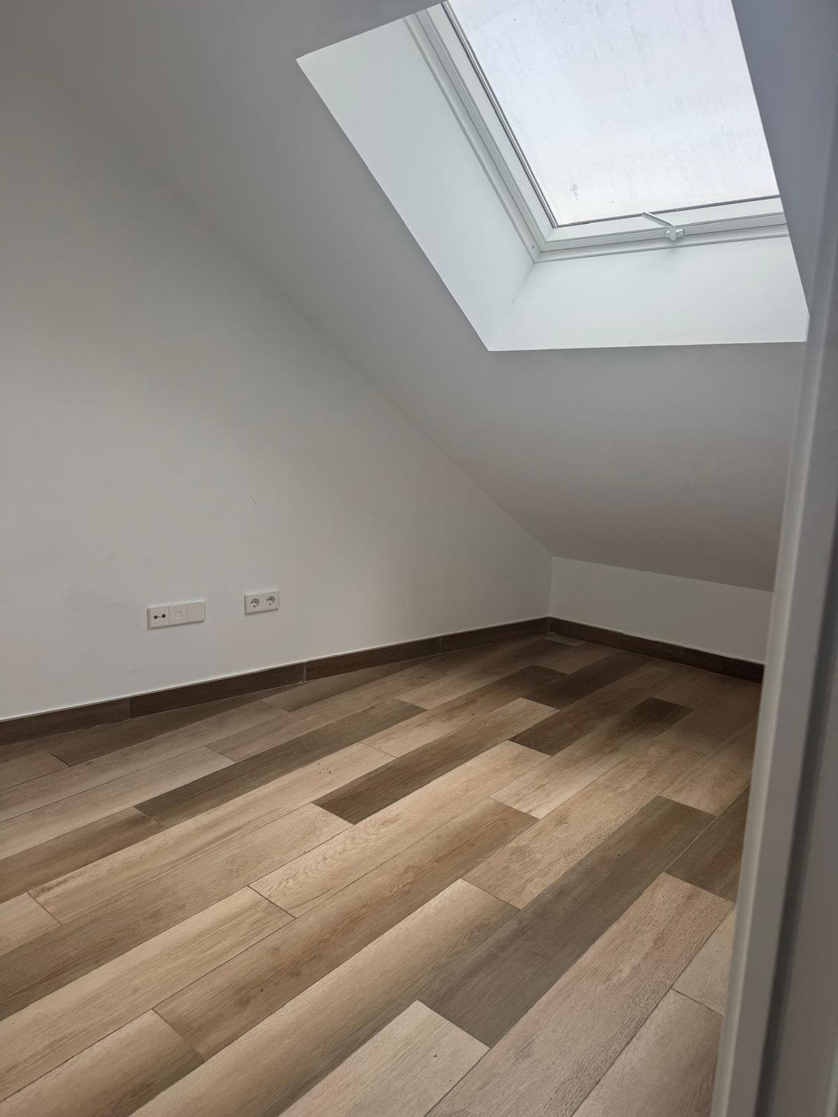 Inmueble recuperado en Torrelodones (Madrid) deuda de 10.000 € - Imagen 7