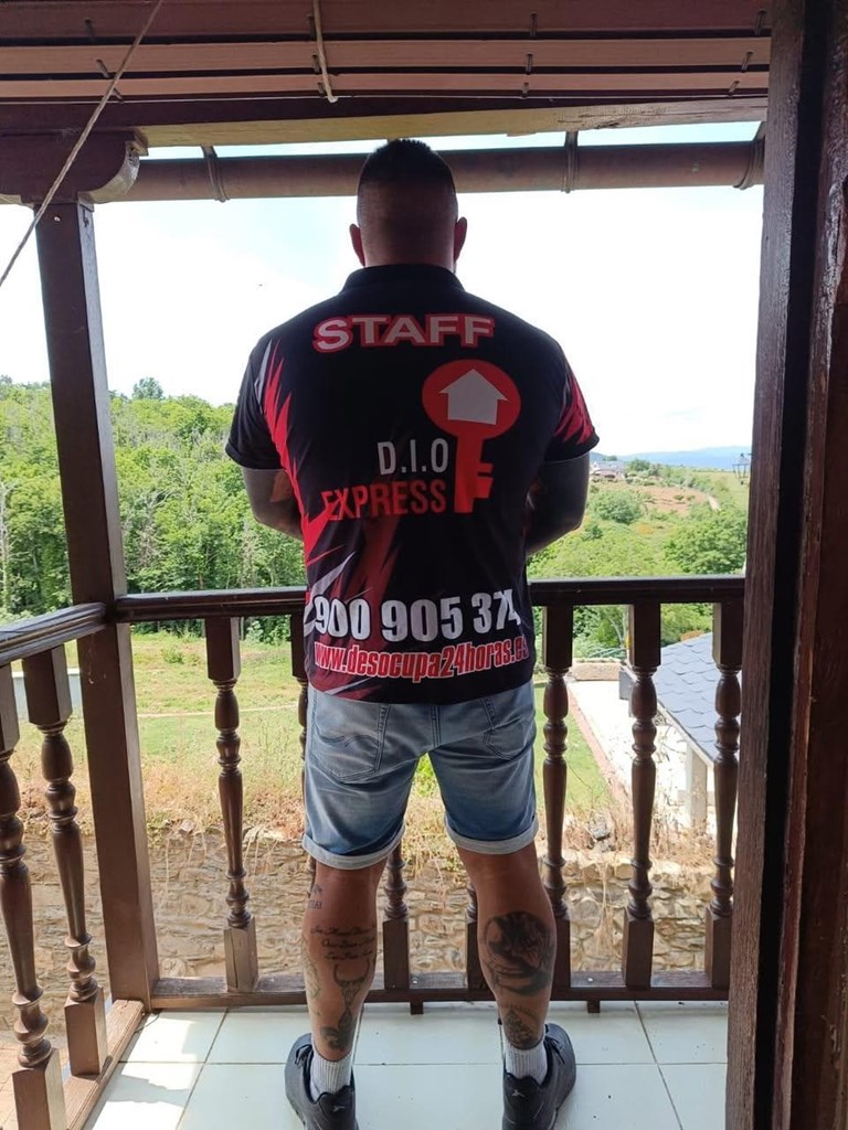 Inmueble recuperado en  Villar de los Barrios (Castilla y León), inquilinos morosos