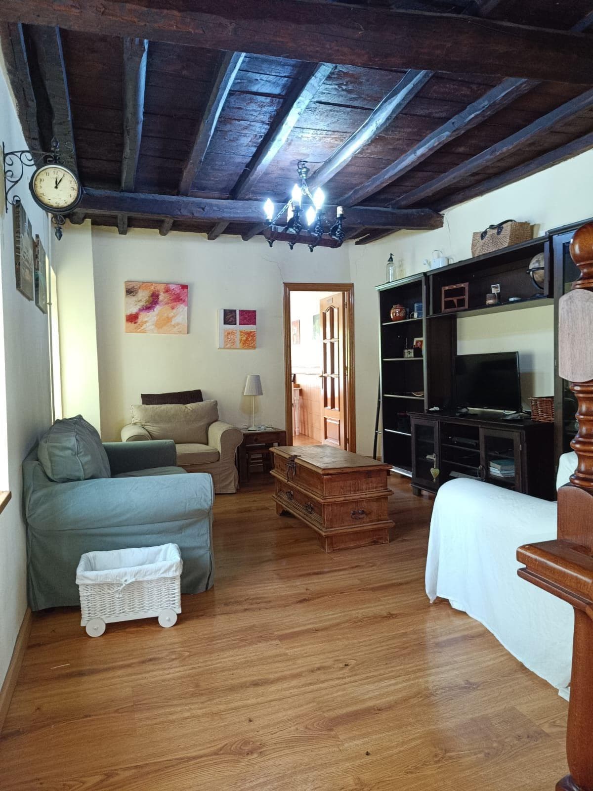 Inmueble recuperado en Villar de los Barrios (Castilla y León), inquilinos morosos - Imagen 7