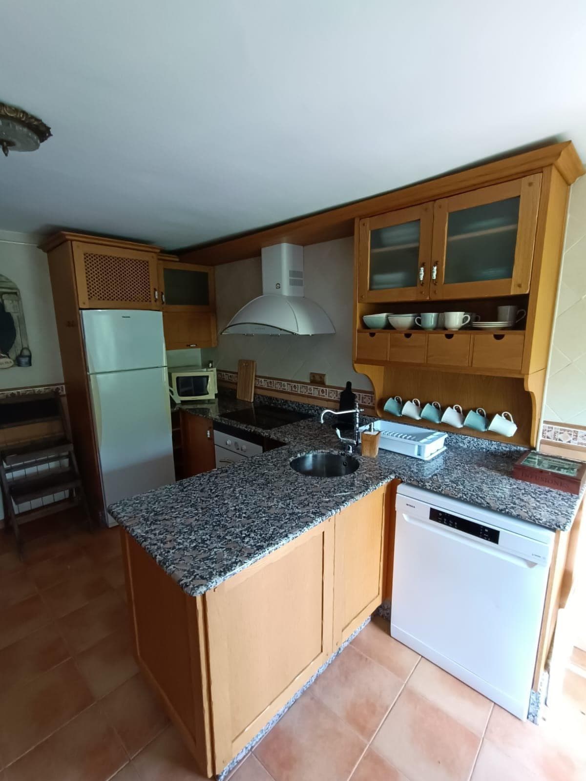 Inmueble recuperado en Villar de los Barrios (Castilla y León), inquilinos morosos - Imagen 8