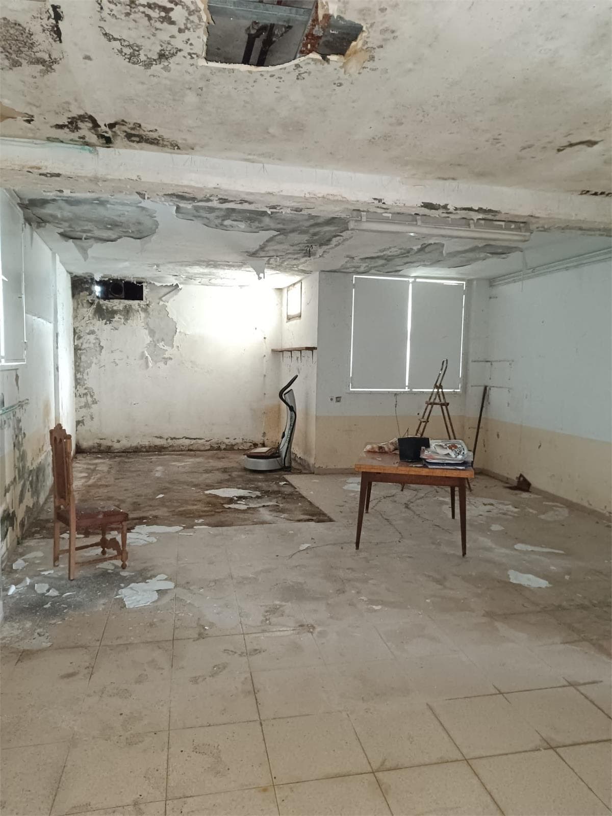 Inmueble recuperado en Vimianzo en 24 horas Okupas - Imagen 13