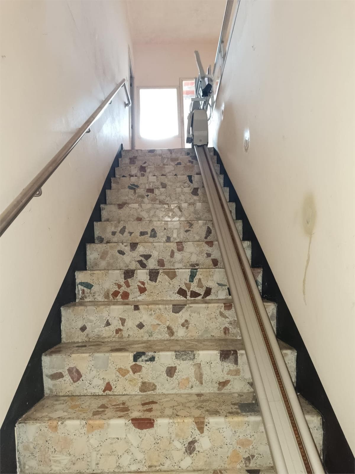 Inmueble recuperado en Vimianzo en 24 horas Okupas - Imagen 3