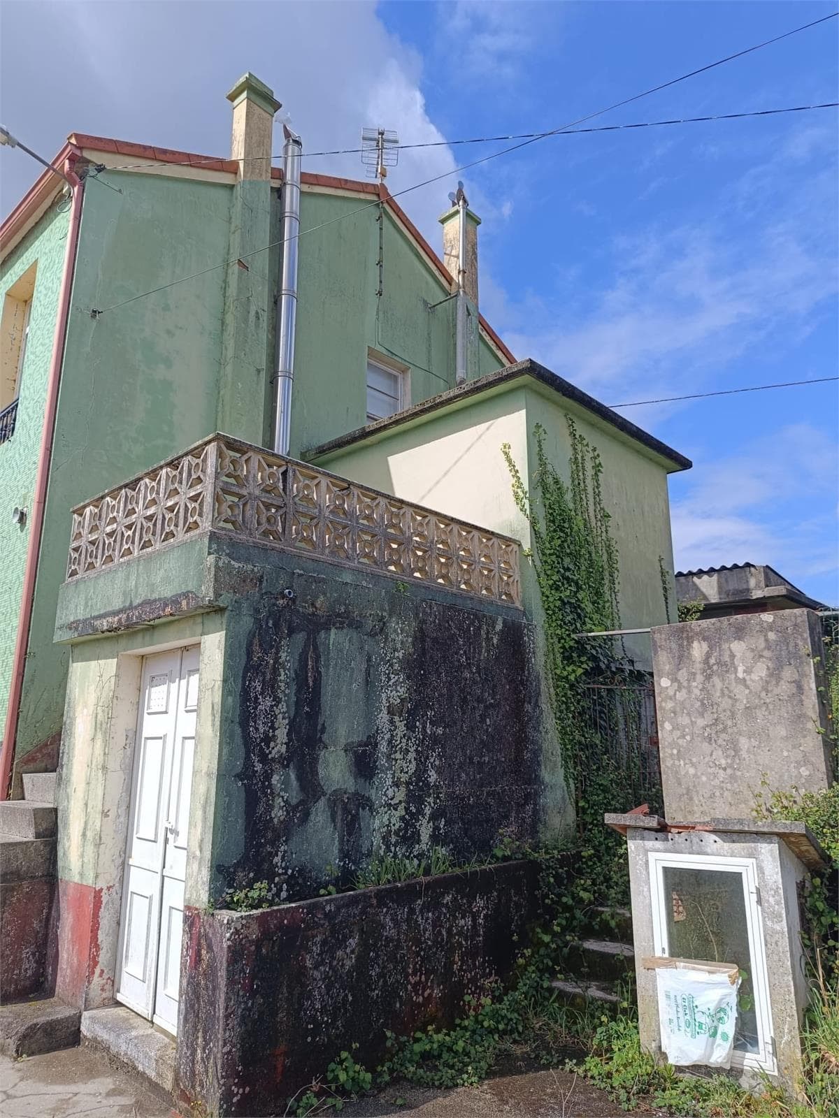 Inmueble recuperado en Vimianzo en 24 horas Okupas - Imagen 8