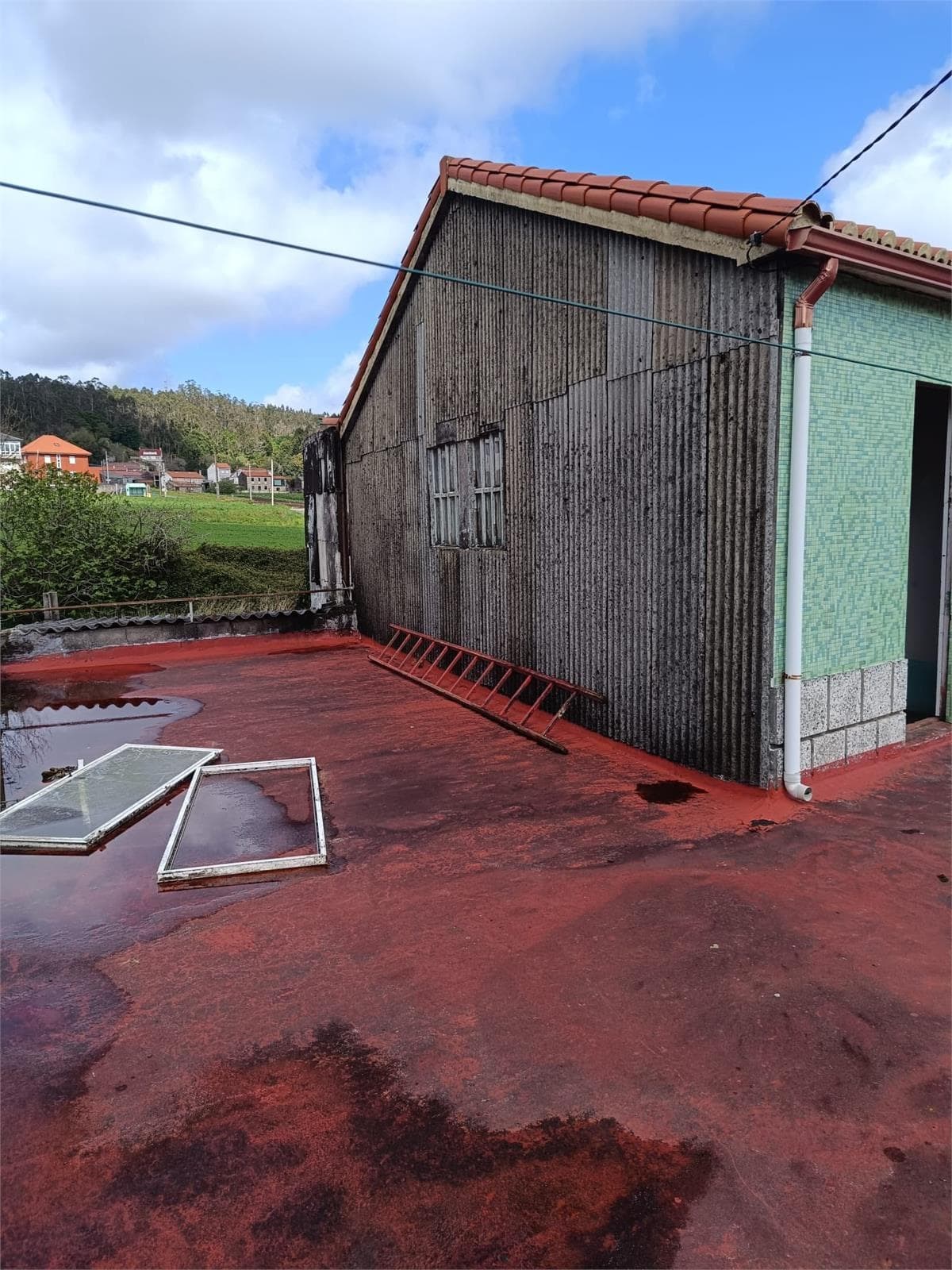 Inmueble recuperado en Vimianzo en 24 horas Okupas - Imagen 9