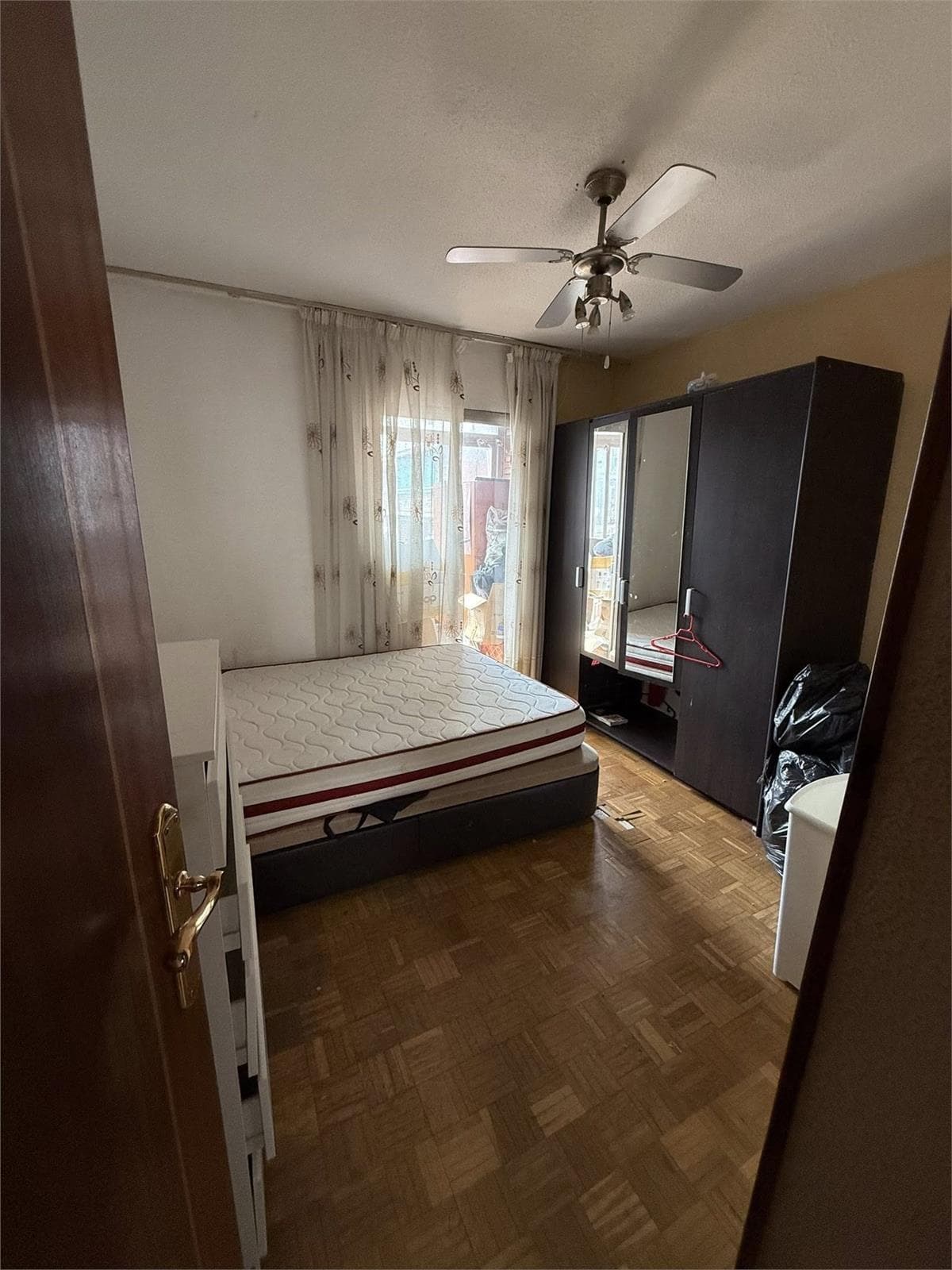 Inquilino en precario Madrid inmueble recuperado - Imagen 8