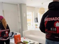 Más de 110 caseros contratan firmas de desalojo exprés para echar okupas y morosos