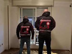Más de 250 caseros de Vigo contratan «desokupas» para echar a los morosos