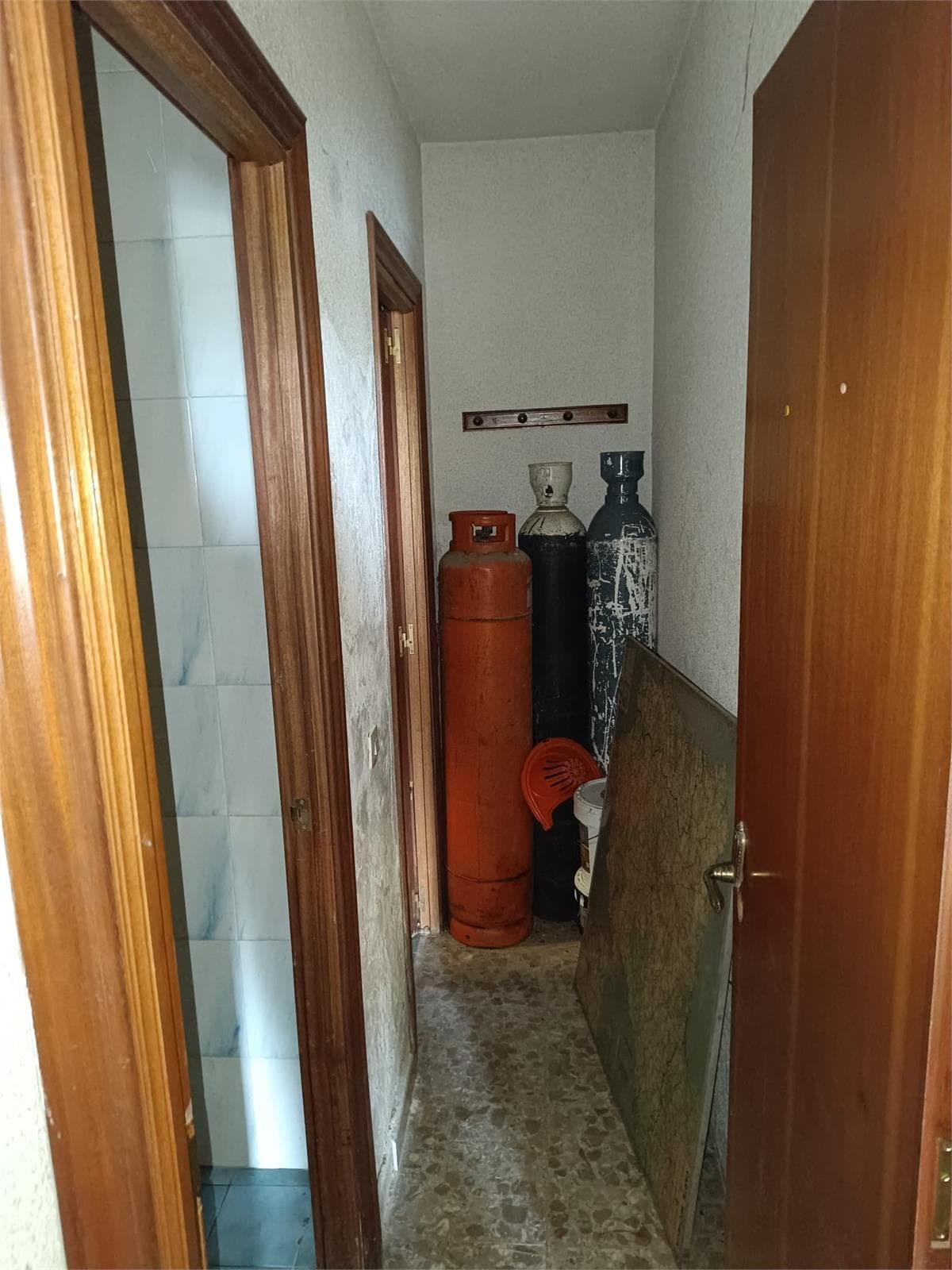 Nave Okupada recuperada en Pinto - Imagen 3